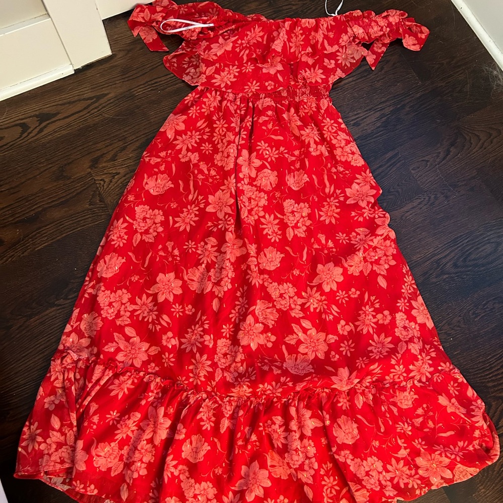 New off the shoulder lulus dress